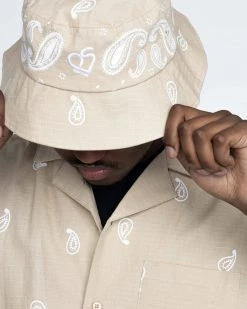 EPTM. EPTM X PASCAL VINTAGE PAISLEY BUCKET HAT-KHAKI NEW ARRIVALS