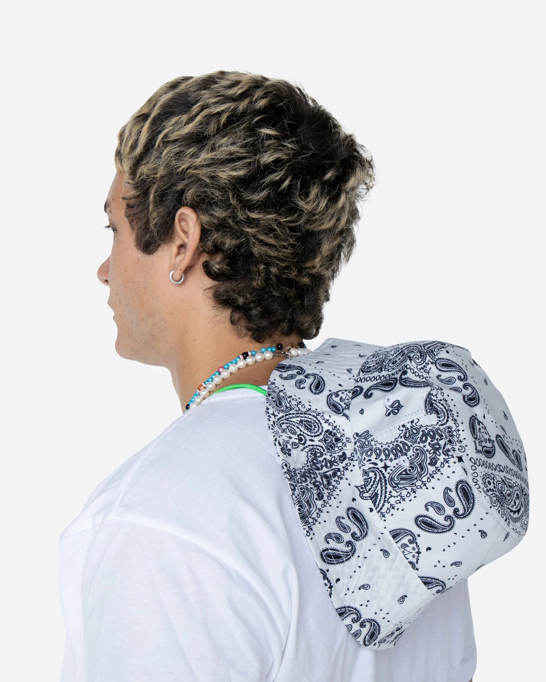 EPTM. EPTM TIE DYED BANDANA BUCKET HAT-WHITE ACCESSORIES 3 EPTM. EPTM TIE DYED BANDANA BUCKET HAT-WHITE ACCESSORIES