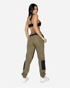 EPTM. BOTTOMS EPTM WOMEN NYLON RS PANTS- OLIVE/BLACK