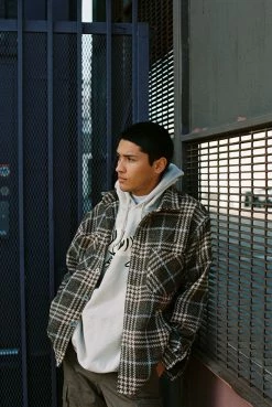 EPTM. EPTM X LAUREN HANA CHAI TIGER HOODIE (APP EXCLUSIVE)