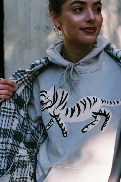 EPTM. EPTM X LAUREN HANA CHAI TIGER HOODIE (APP EXCLUSIVE)